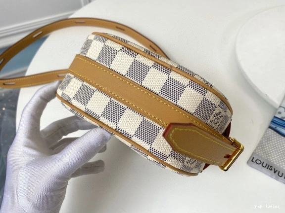 Cheap CHAPEAU SOUPLE LOUIS PM VUITTON BOITE 0802